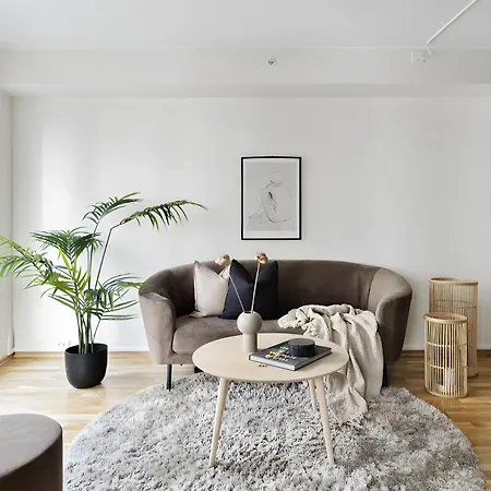 Modern In The Center Of Apartment *